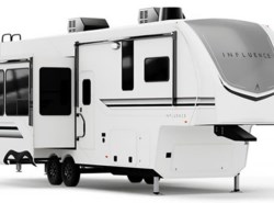 New 2024 Grand Design Solitude 3704BH available in Corinth, Texas