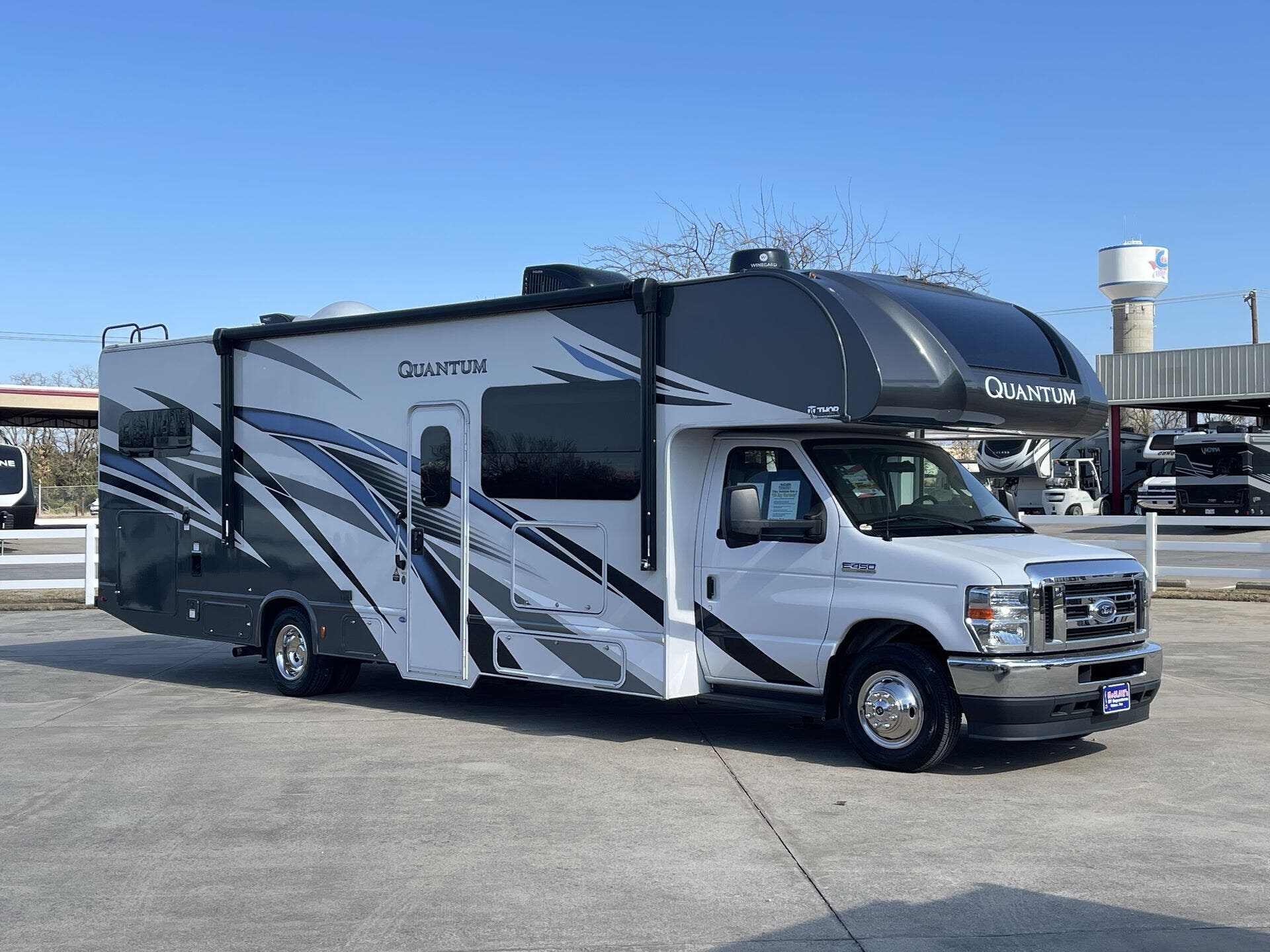 Used 2023 Thor Motor Coach Quantum WS31 available in Corinth, Texas