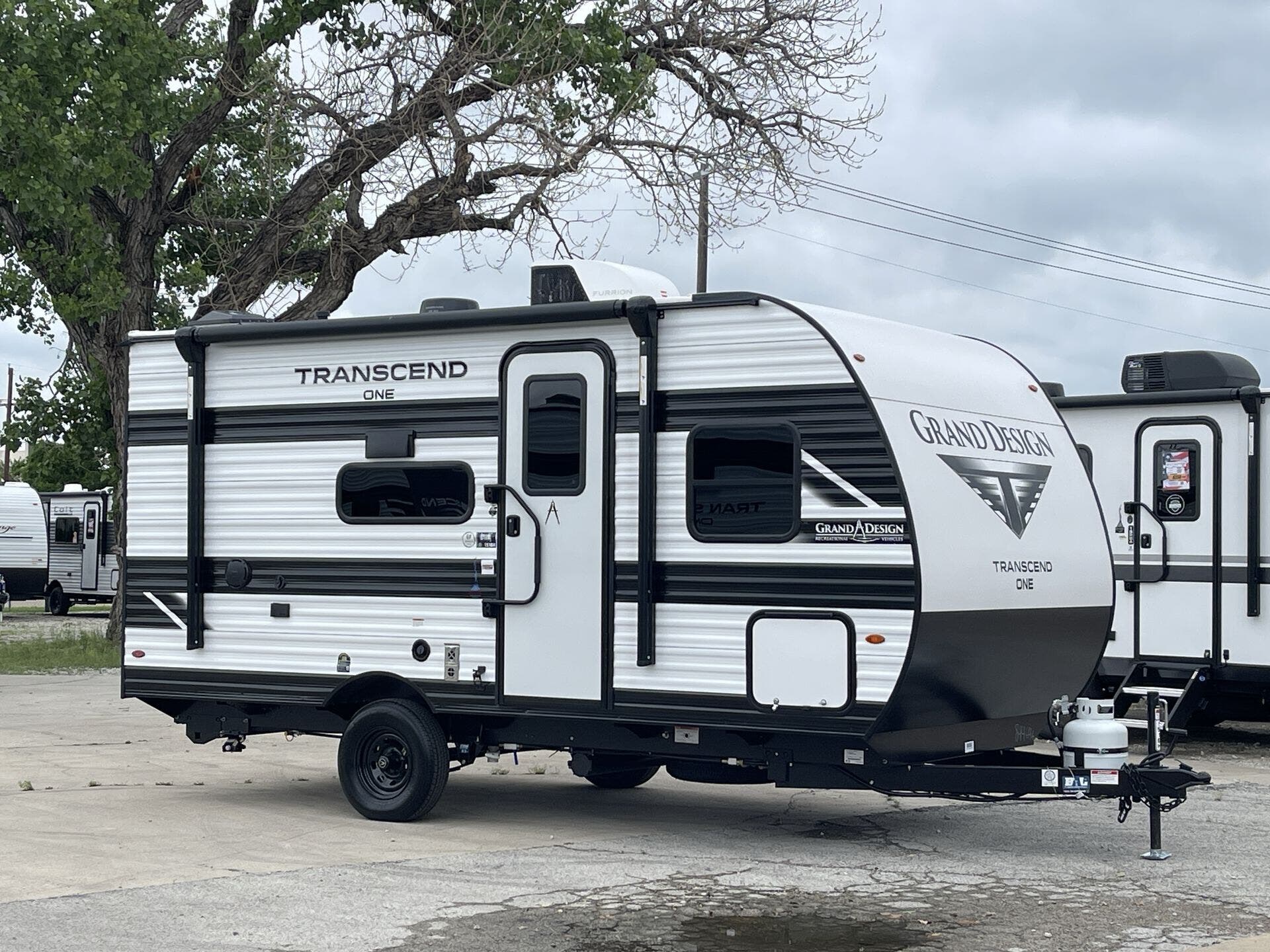 New 2026 Grand Design Transcend One 151BH available in Corinth, Texas