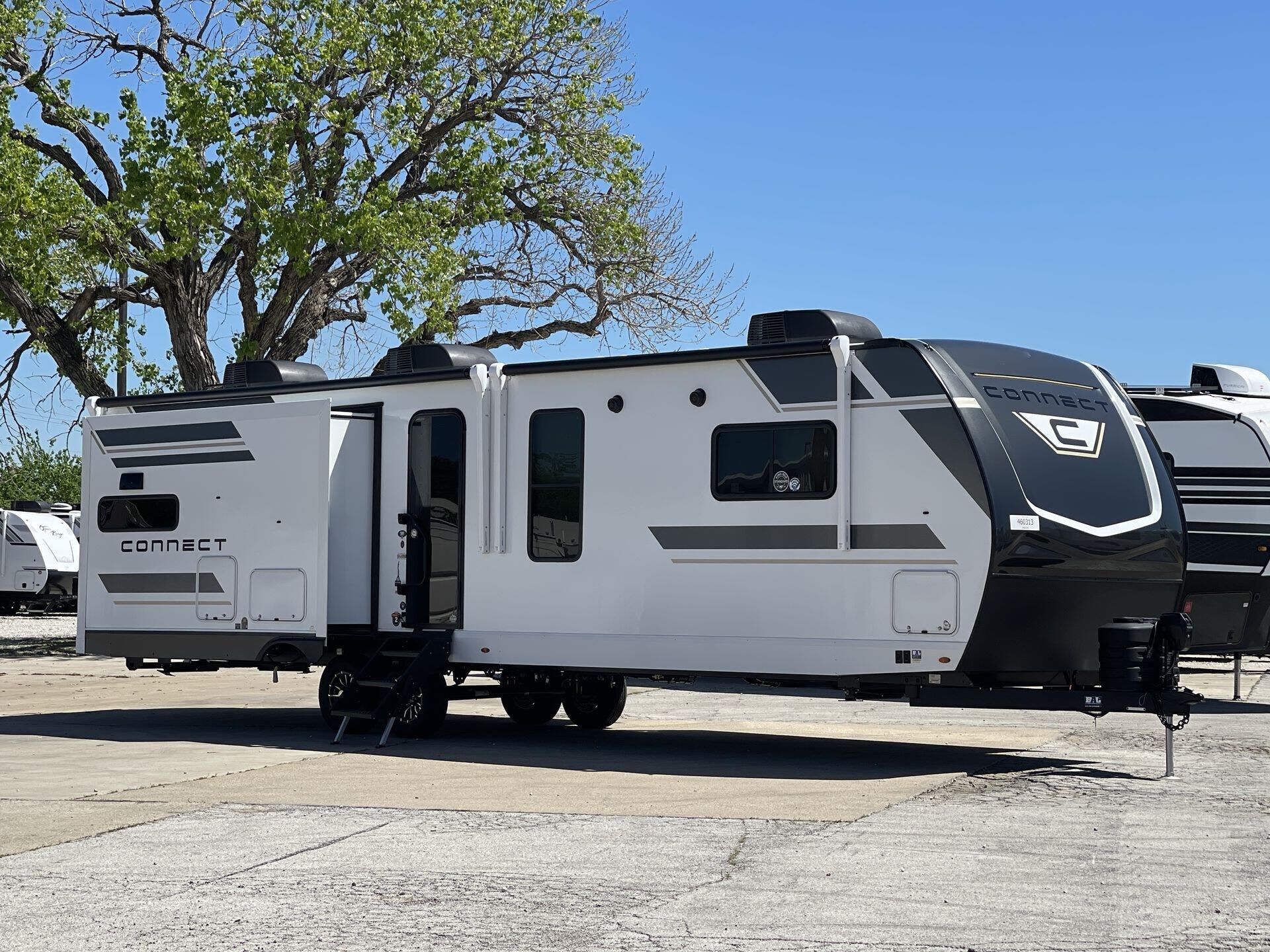 New 2026 K-Z Connect 333RLK available in Corinth, Texas