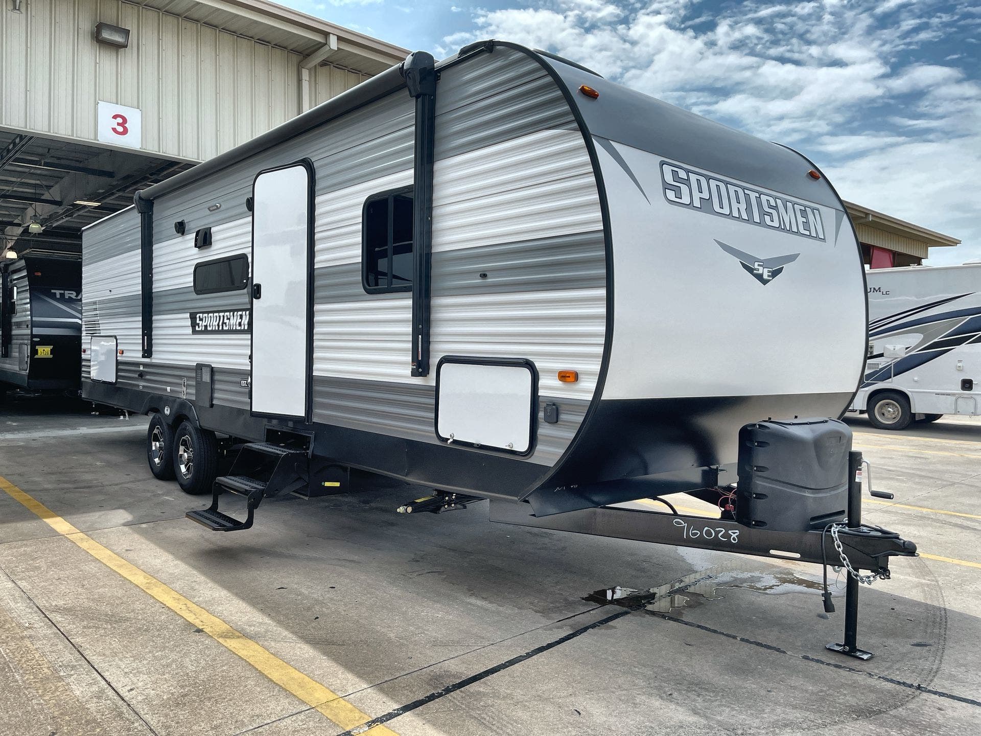 2021 K-Z Sportsmen SE 301BHK