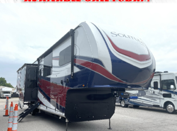 New 2023 Grand Design Solitude 390RK available in Sanger, Texas