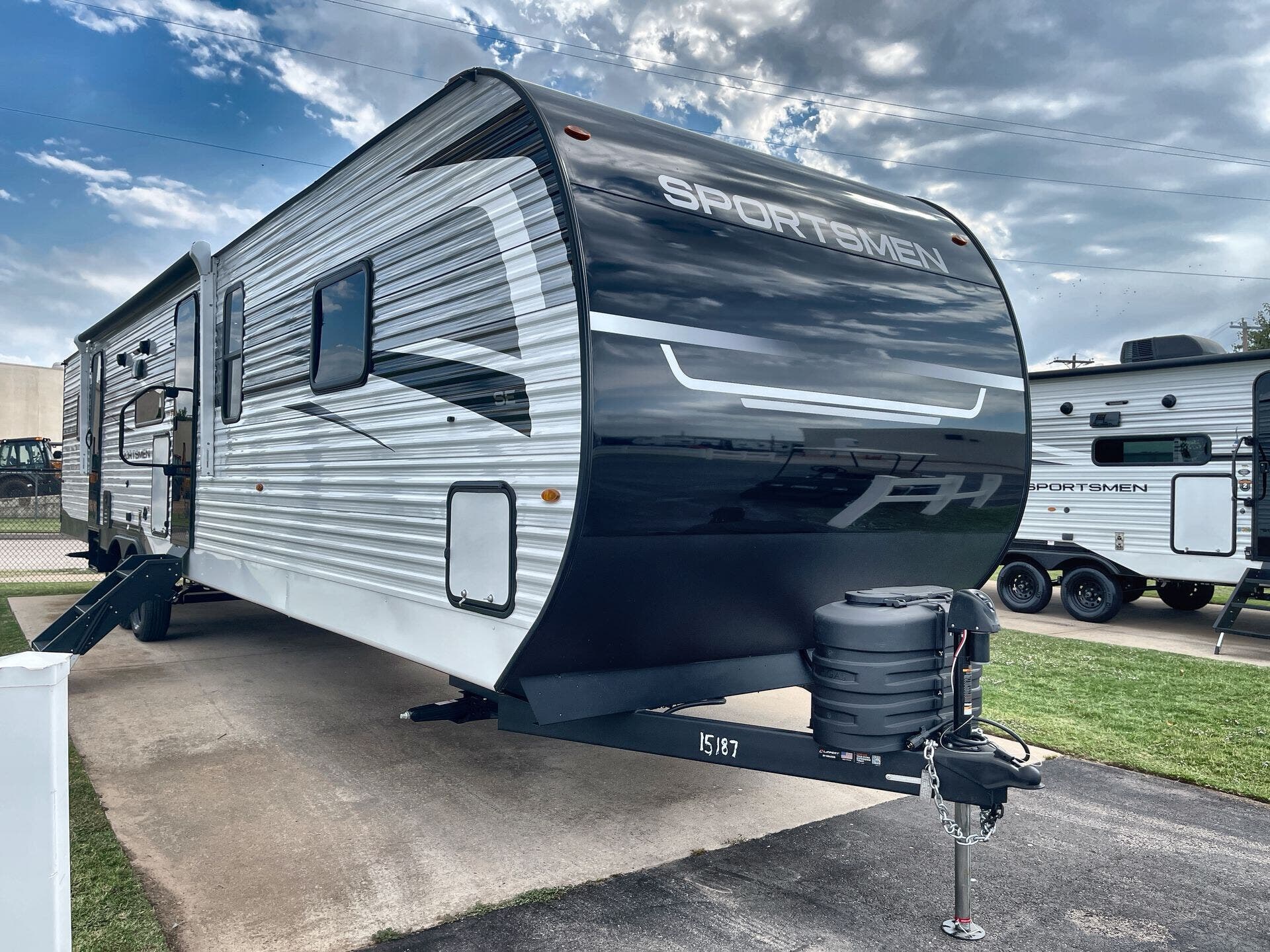 New 2026 K-Z Sportsmen SE 383DBK available in Oklahoma City, Oklahoma