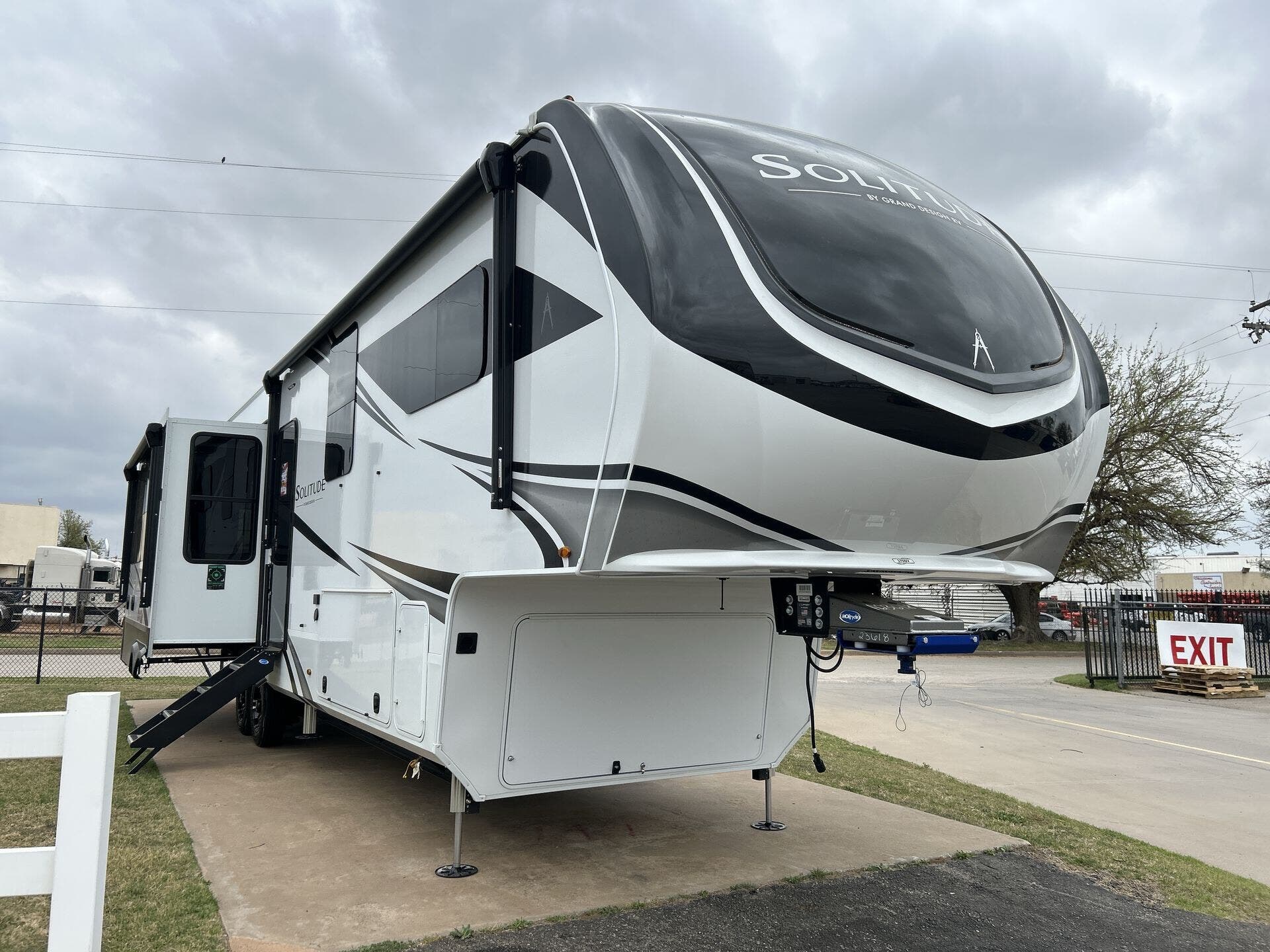 New 2026 Grand Design Solitude 370DV available in Oklahoma City, Oklahoma