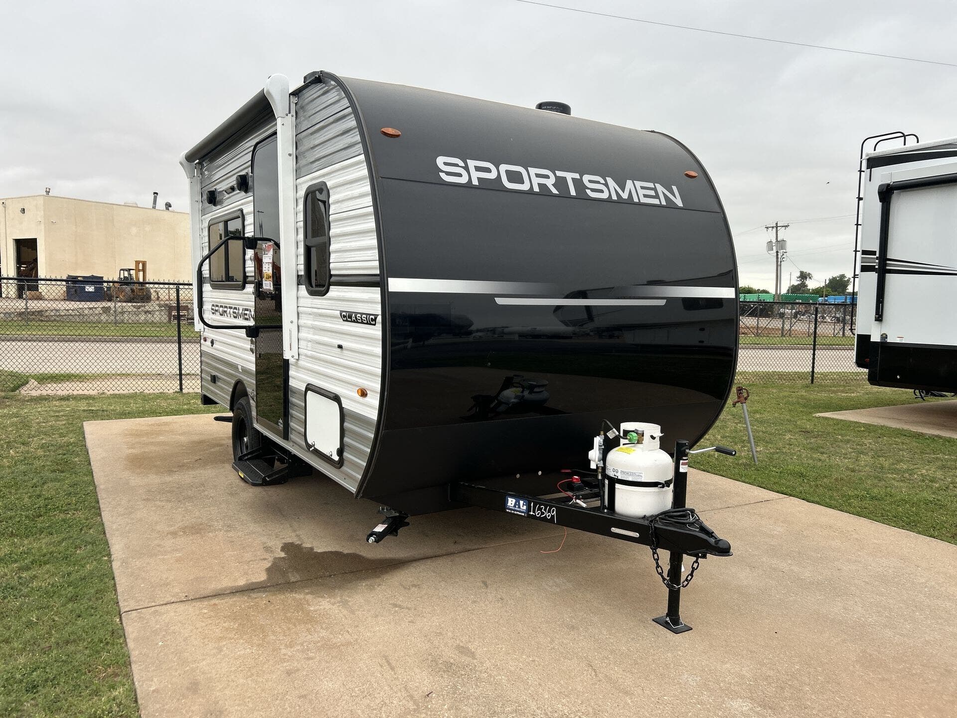 New 2027 K-Z Sportsmen Classic 130RD available in Oklahoma City, Oklahoma