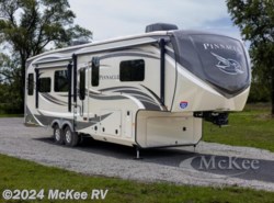 Used 2021 Jayco Pinnacle 32RLTS available in Perry, Iowa