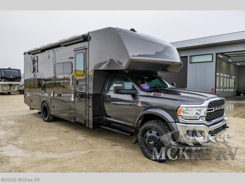 New 2025 Dynamax Corp  isata 5 28SSD4X4 available in Perry, Iowa