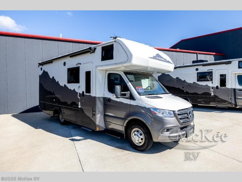 New 2025 Dynamax Corp  isata 3 24SSSFXM available in Perry, Iowa