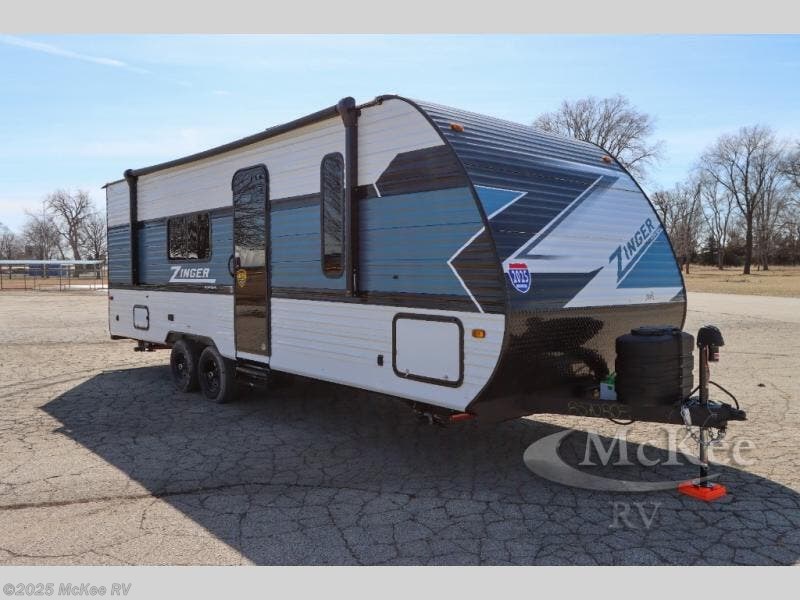 New 2025 CrossRoads Zinger Lite 252BH available in Perry, Iowa