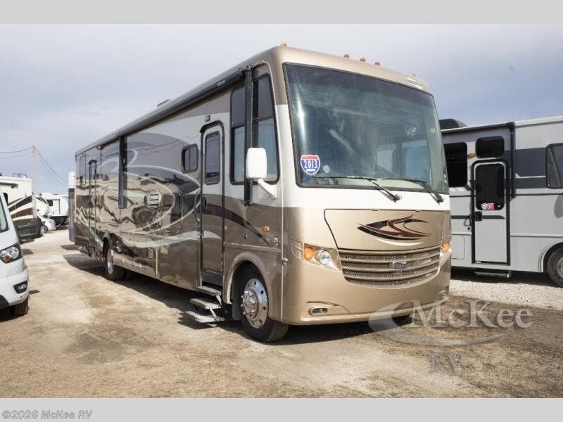 Used 2013 Newmar Canyon Star 3920 available in Perry, Iowa