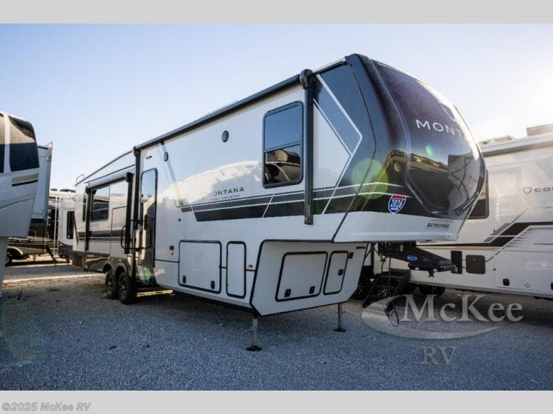 New 2026 Keystone Montana High Country 325RK available in Perry, Iowa