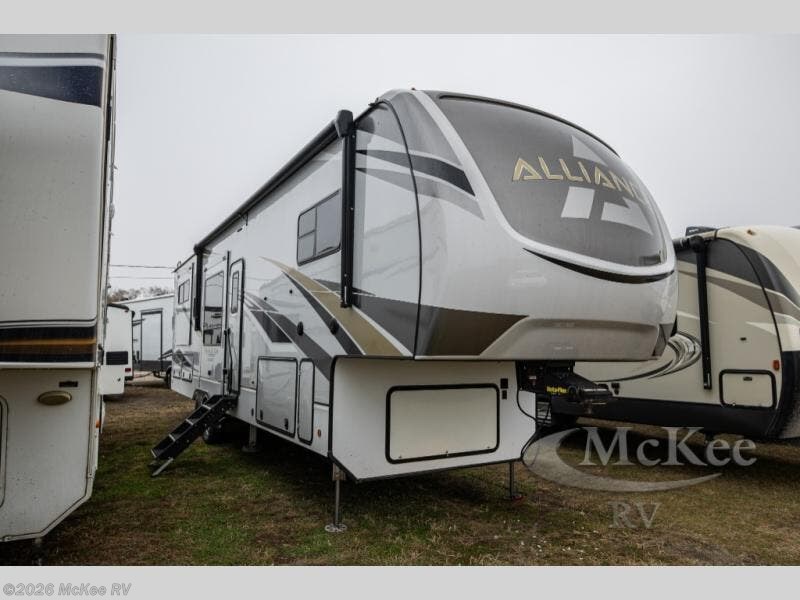 Used 2021 Alliance RV Paradigm 365RD available in Perry, Iowa