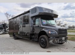 Used 2025 Dynamax Corp Europa 32KDFR available in Perry, Iowa