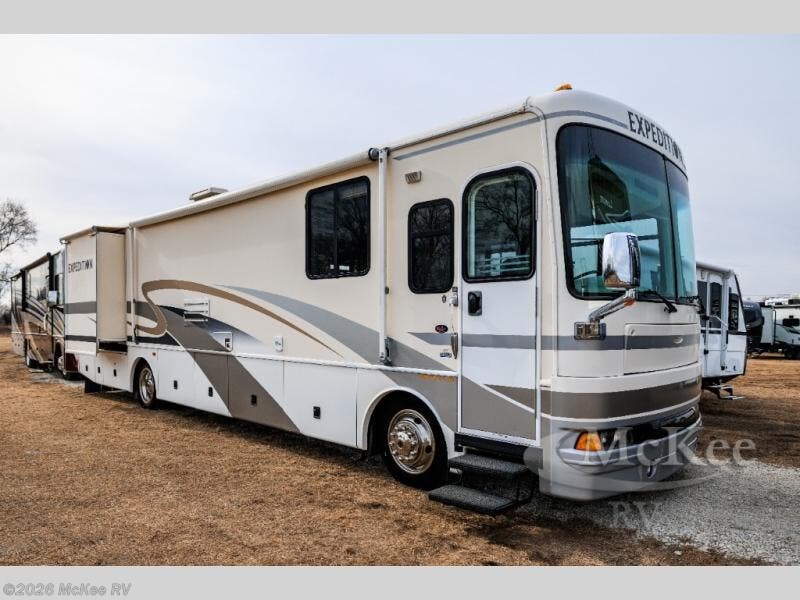 Used 2002 Fleetwood Expedition 36T available in Perry, Iowa