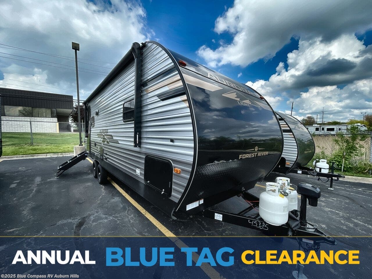 New 2025 Forest River Aurora Light 23MKS available in Auburn Hills, Michigan