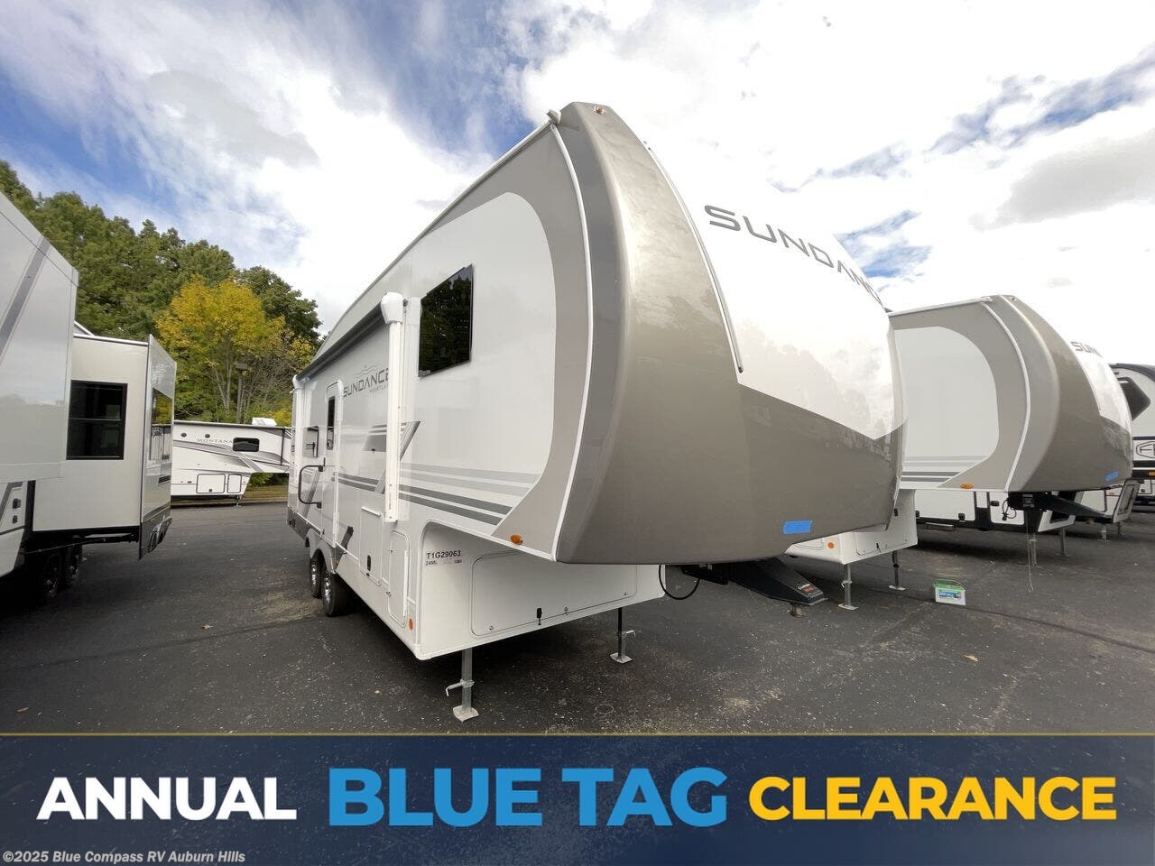 New 2026 Heartland Sundance XLT 24ML available in Auburn Hills, Michigan