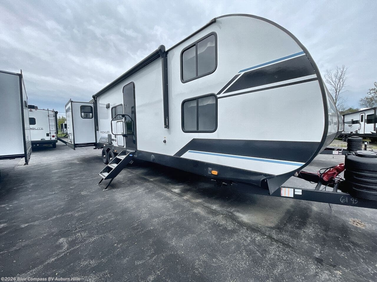 New 2025 Heartland Prowler 3212BH available in Auburn Hills, Michigan