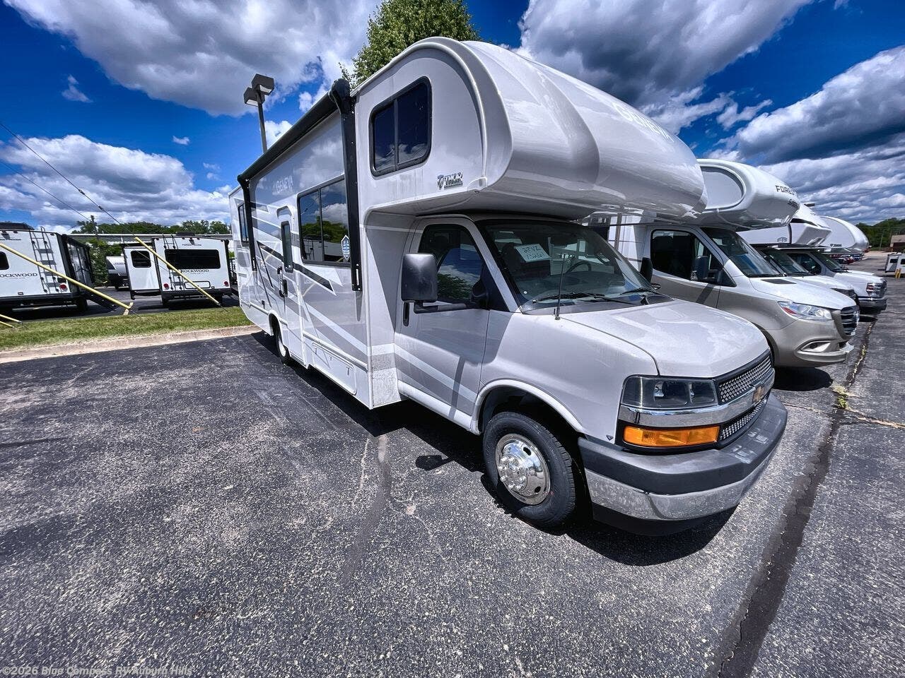 New 2026 Thor Motor Coach Geneva 28VZ Chevy available in Auburn Hills, Michigan