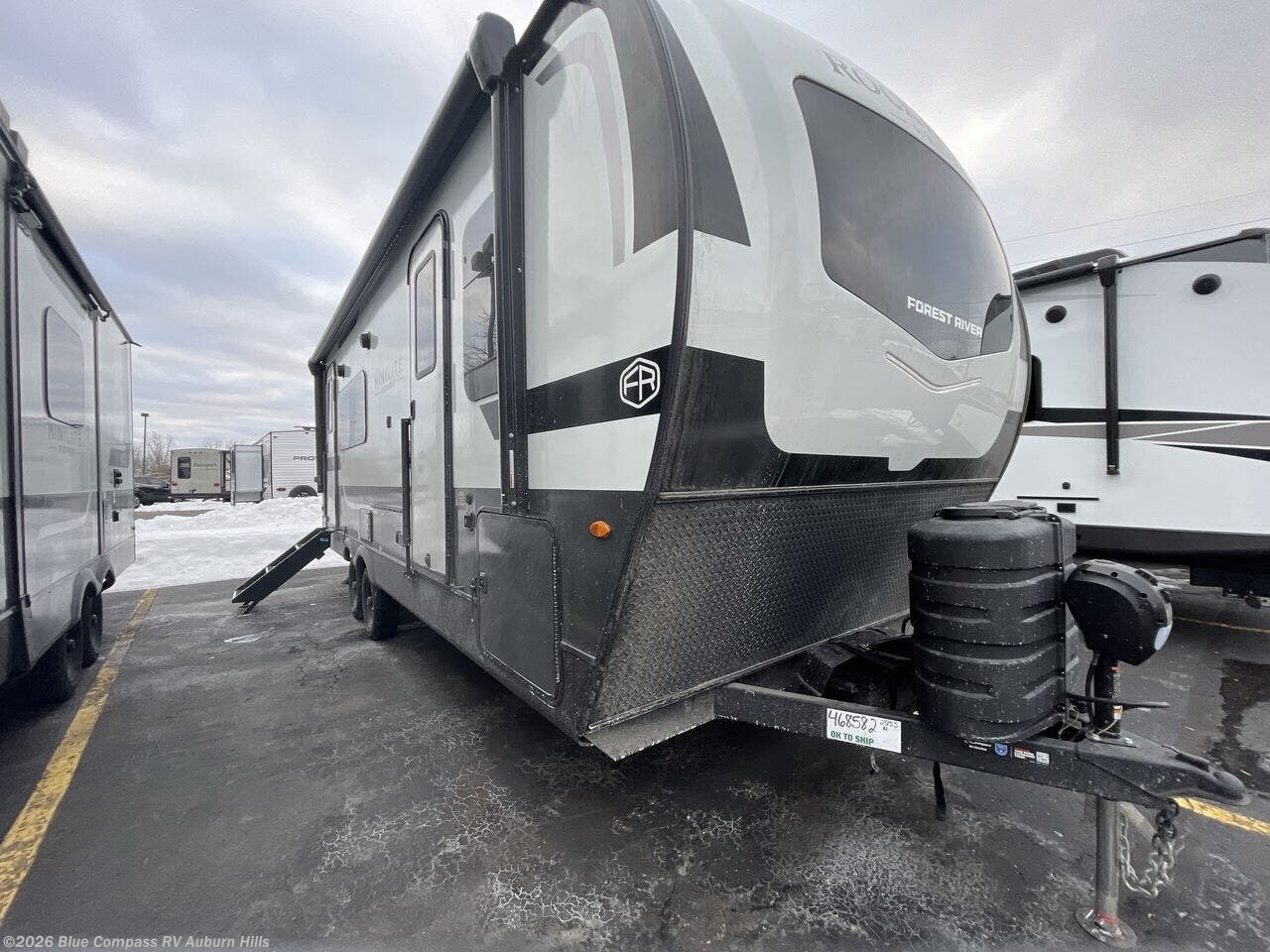 New 2026 Forest River Rockwood Mini Lite 2515S available in Auburn Hills, Michigan
