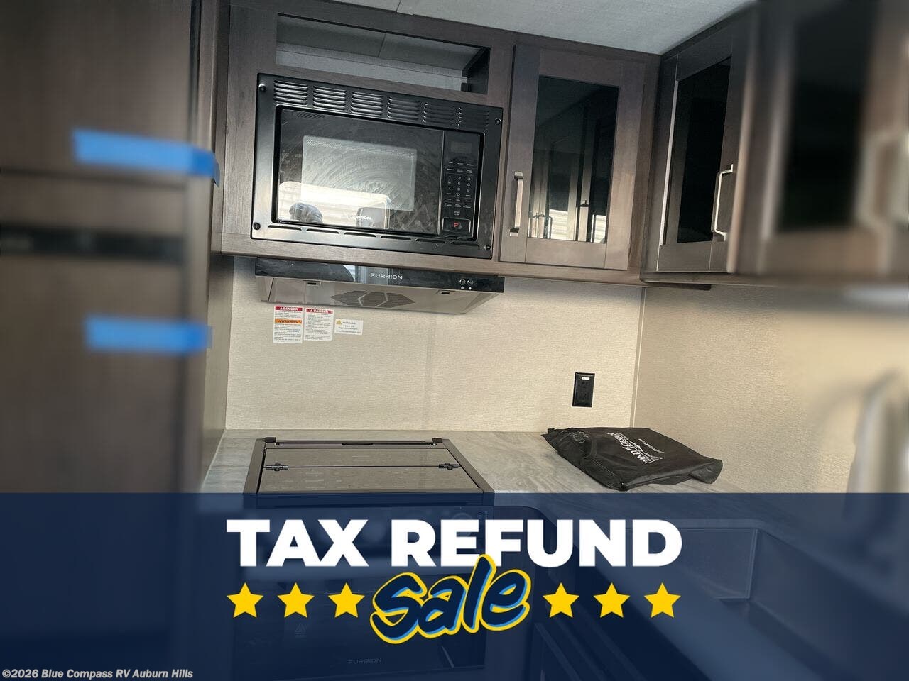 Used 2023 Grand Design Transcend Xplor 247BH available in Auburn Hills, Michigan