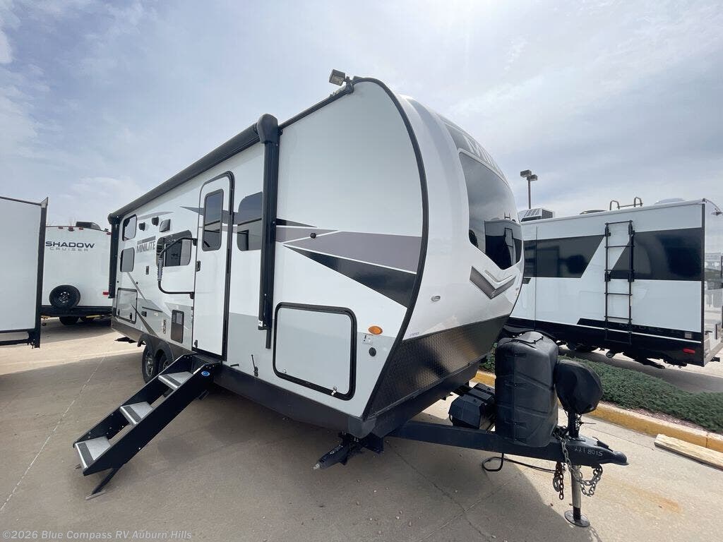 Used 2023 Forest River Rockwood Mini Lite 2509S available in Auburn Hills, Michigan