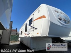 Used 2009 Heartland Big Country 2950RK available in Willow Street, Pennsylvania