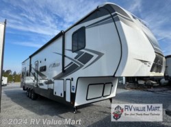 Used 2021 Keystone Impact 415 available in Willow Street, Pennsylvania
