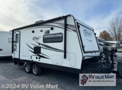 Used 2015 Forest River Rockwood Roo 21DB available in Willow Street, Pennsylvania