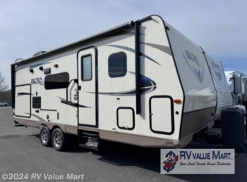 Used 2017 Forest River Flagstaff Micro Lite 25BDS available in Willow Street, Pennsylvania