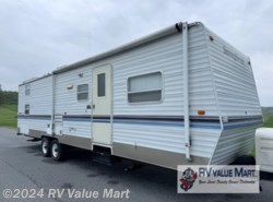 Used 2002 SunnyBrook Lite Series 3310SL available in Willow Street, Pennsylvania