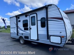 Used 2016 Keystone  Summerland Mini 1800BH available in Willow Street, Pennsylvania