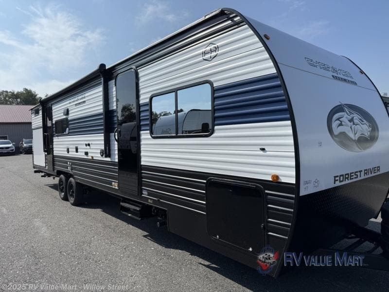 New 2026 Forest River Cherokee Grey Wolf 29TE available in Willow Street, Pennsylvania