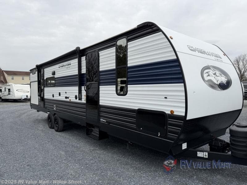 Used 2024 Forest River Cherokee 294GEBG available in Willow Street, Pennsylvania
