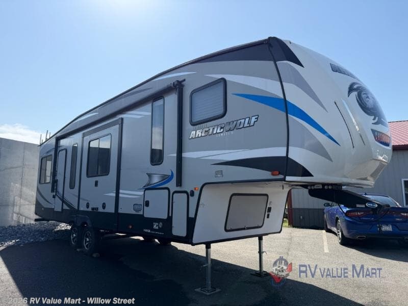 Used 2019 Forest River Cherokee Arctic Wolf 305ML6 available in Willow Street, Pennsylvania