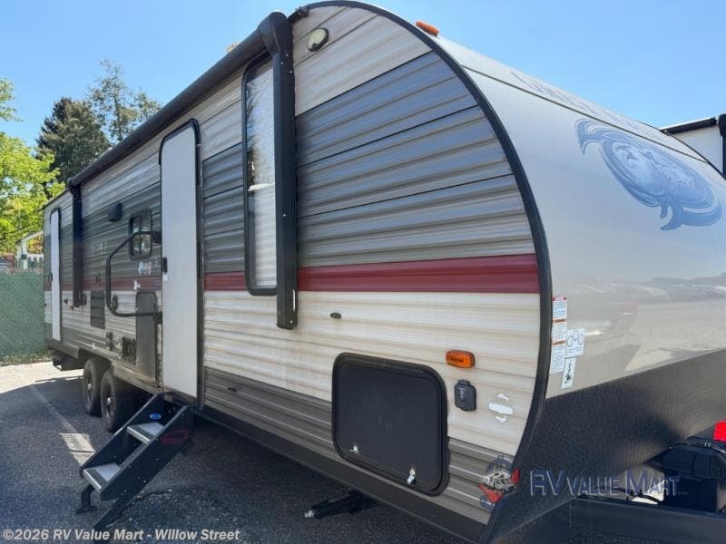 Used 2018 Forest River Cherokee Grey Wolf 26DBH available in Willow Street, Pennsylvania