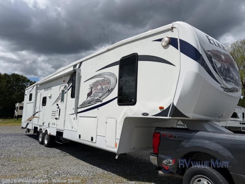 Used 2013 Heartland ElkRidge 37 Ultimate available in Willow Street, Pennsylvania