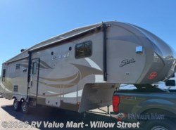 Used 2016 Shasta Phoenix 32RE available in Willow Street, Pennsylvania