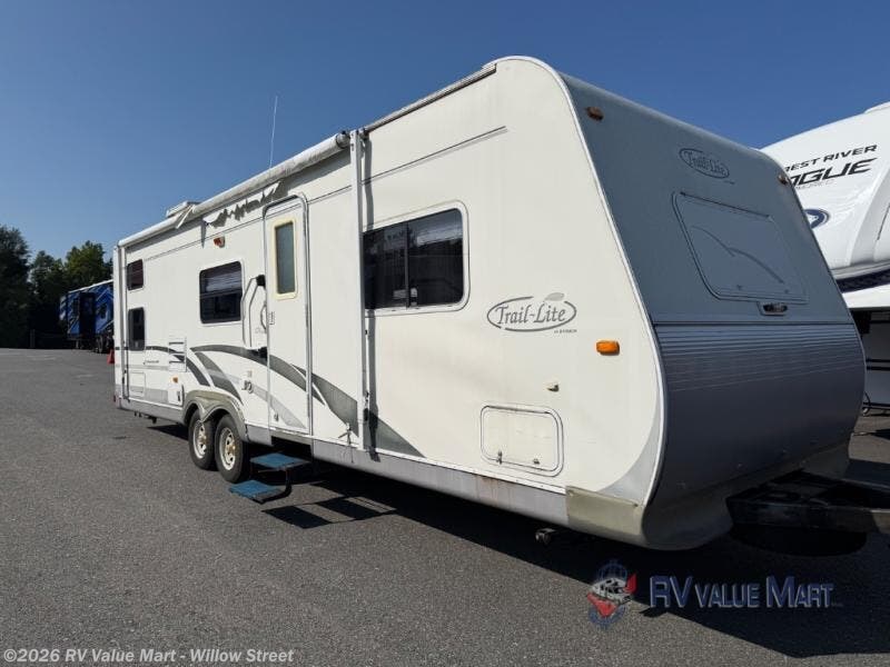 Used 2005 R-Vision  Trail Lite 8304 S available in Willow Street, Pennsylvania
