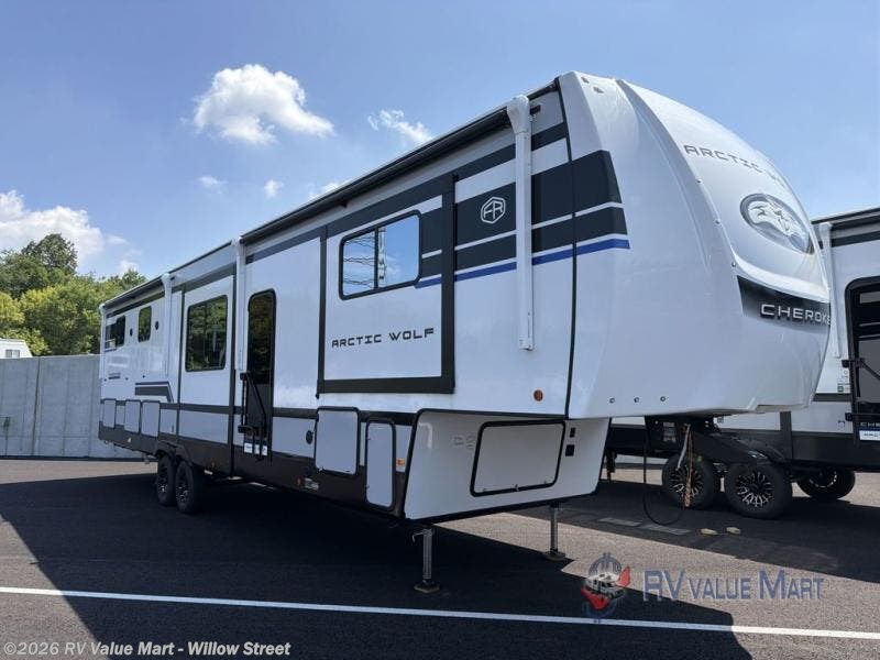 New 2027 Forest River Cherokee Arctic Wolf 3950SUITE available in Willow Street, Pennsylvania