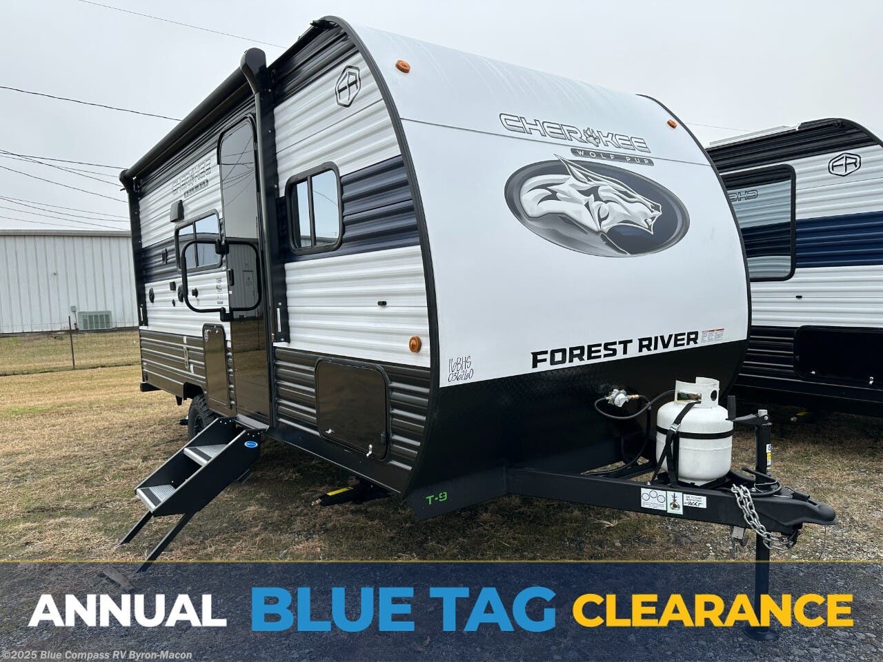 New 2025 Forest River Cherokee Wolf Pup 16BHSW available in Byron, Georgia