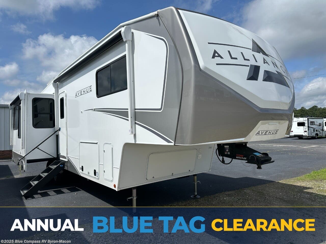 New 2026 Alliance RV Avenue 32RLS available in Byron, Georgia