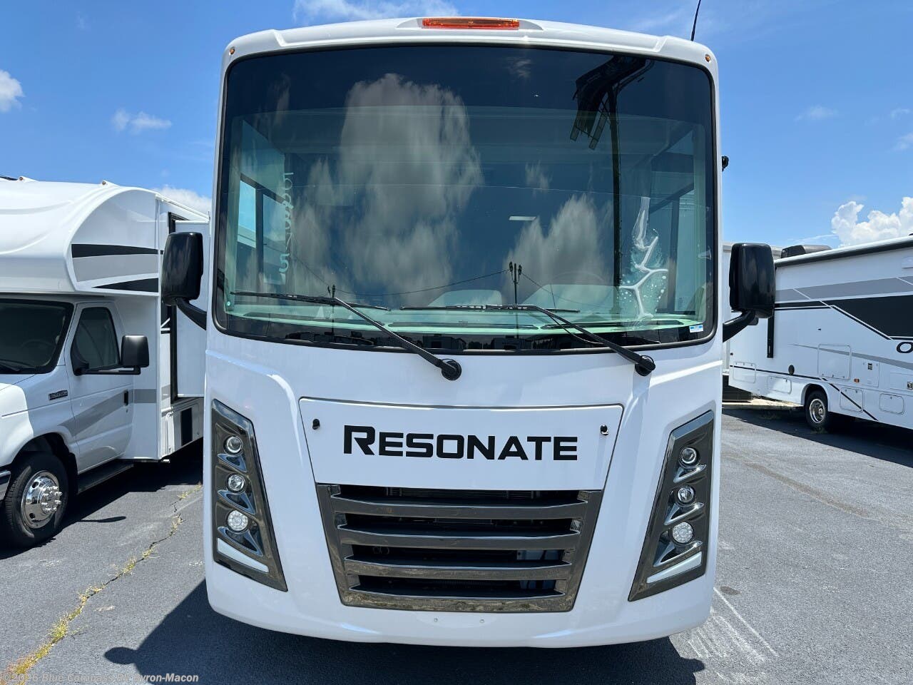 New 2025 Thor Motor Coach Resonate 32B available in Byron, Georgia