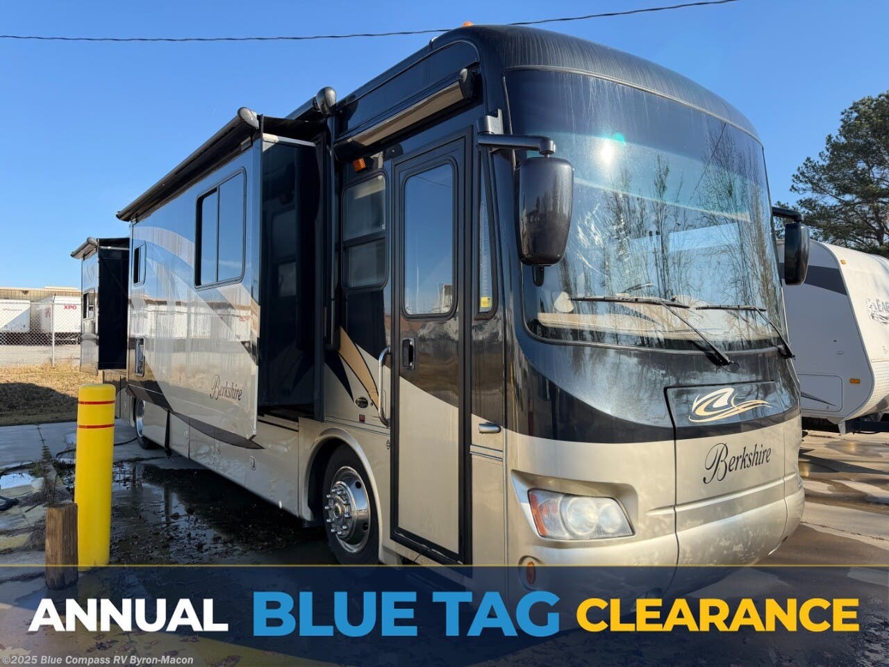 Used 2009 Forest River Berkshire 390QS available in Byron, Georgia