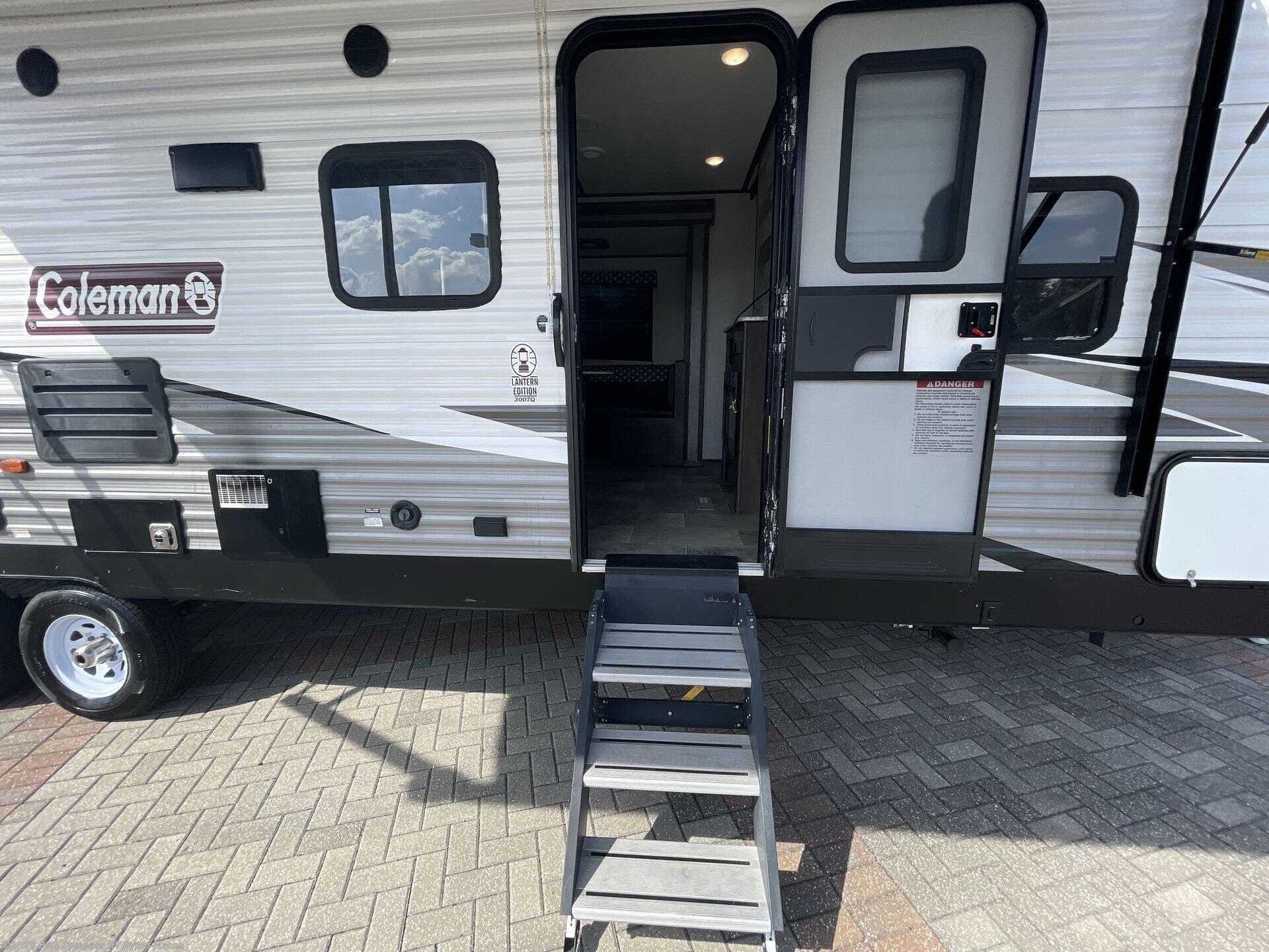 Used 2020 Coleman  Lantern Series 300TQ available in Byron, Georgia