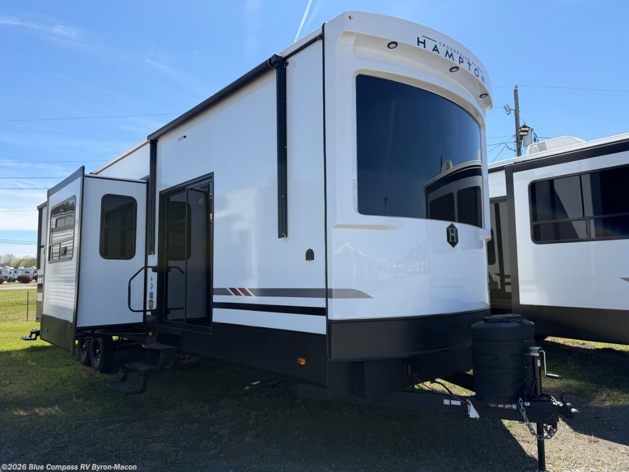 New 2026 CrossRoads Hampton 388FKL available in Byron, Georgia
