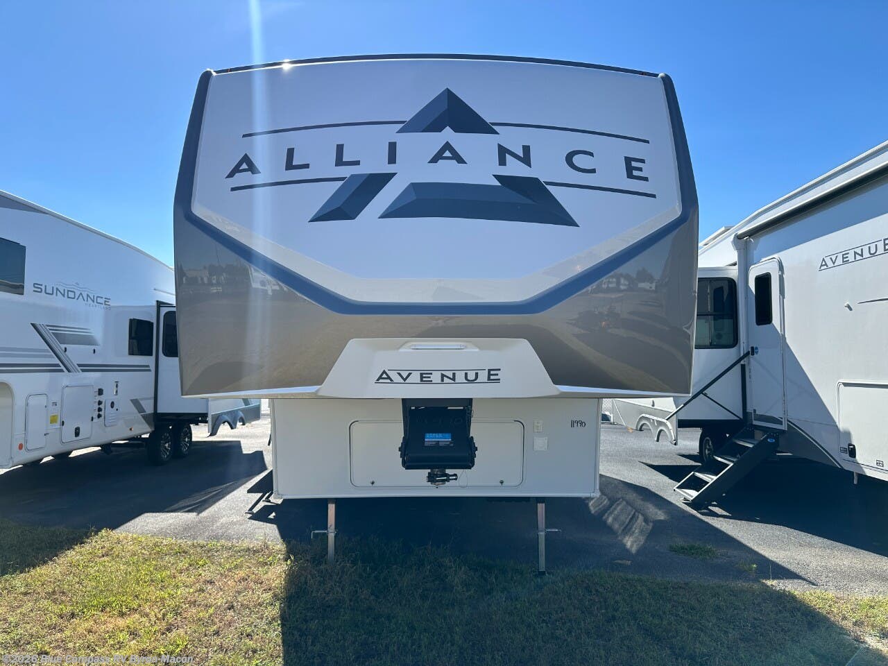 New 2026 Alliance RV Avenue All-Access 29RL available in Byron, Georgia