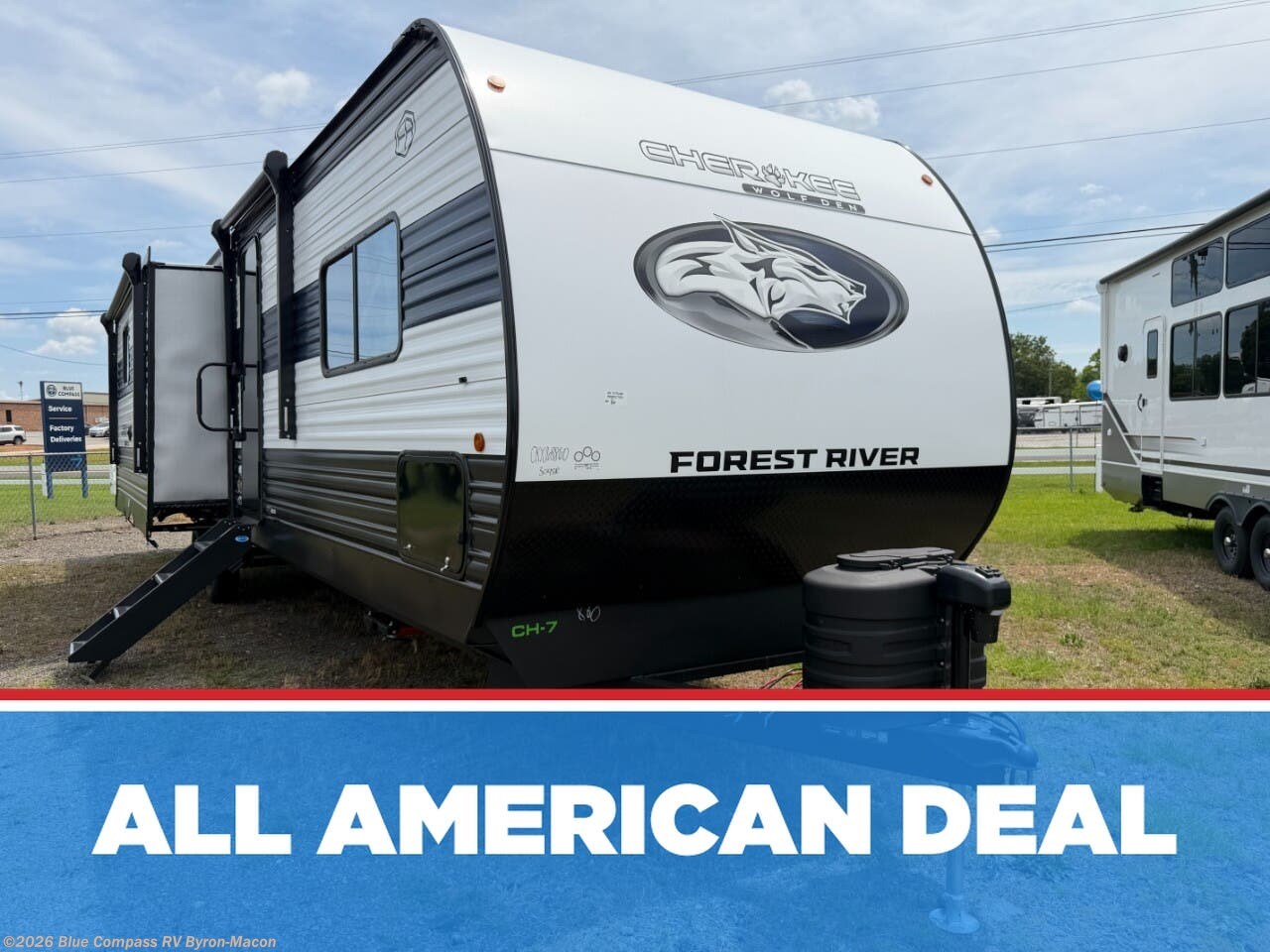 New 2026 Forest River Cherokee Wolf Den 304SR available in Byron, Georgia