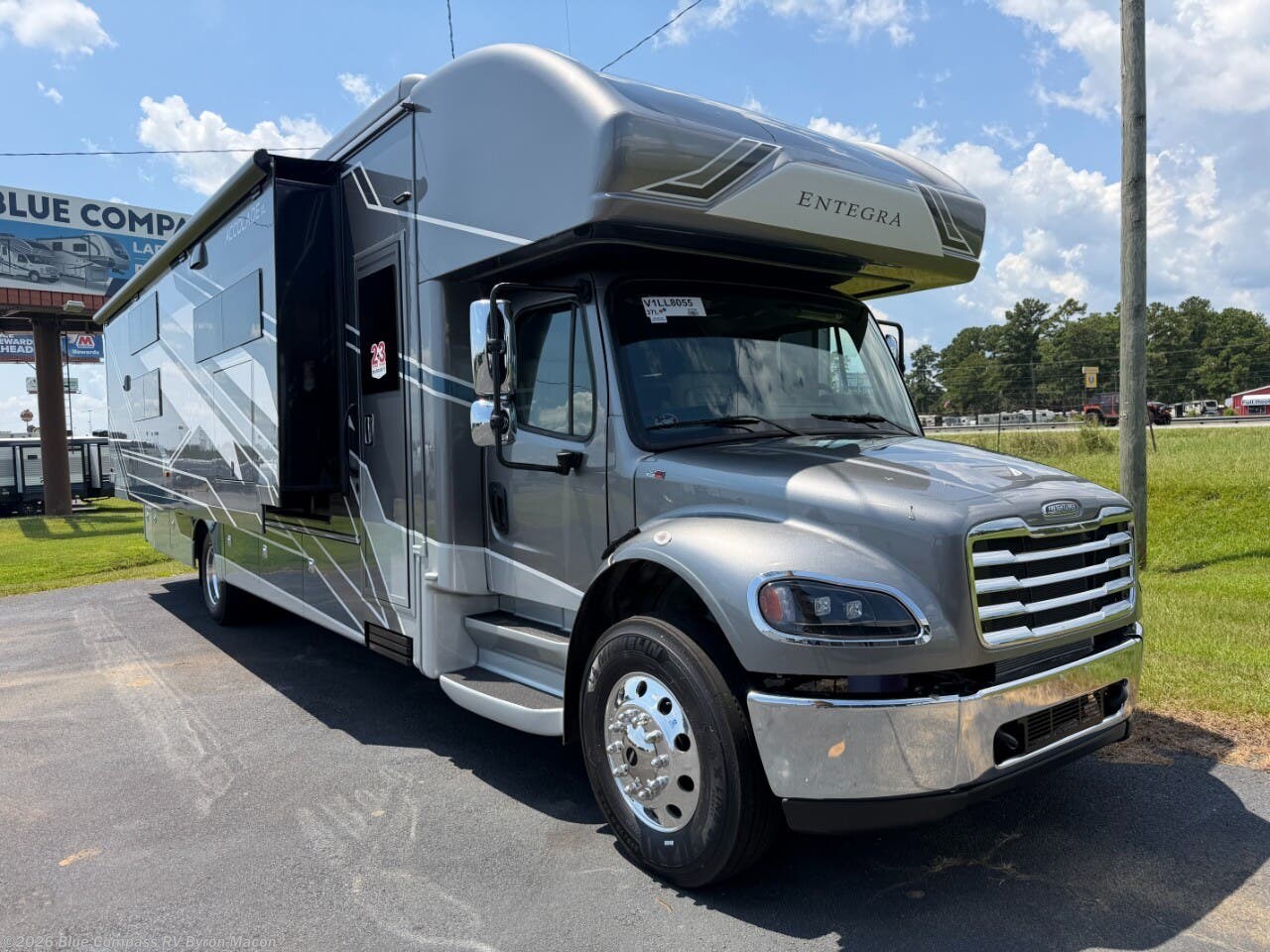 New 2027 Entegra Coach Accolade XL 37L available in Byron, Georgia