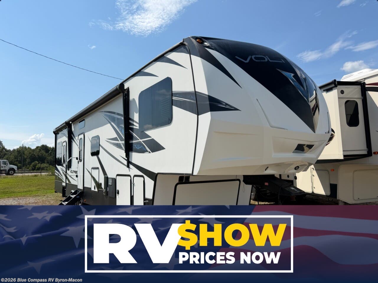Used 2019 Dutchmen Voltage 3705 available in Byron, Georgia