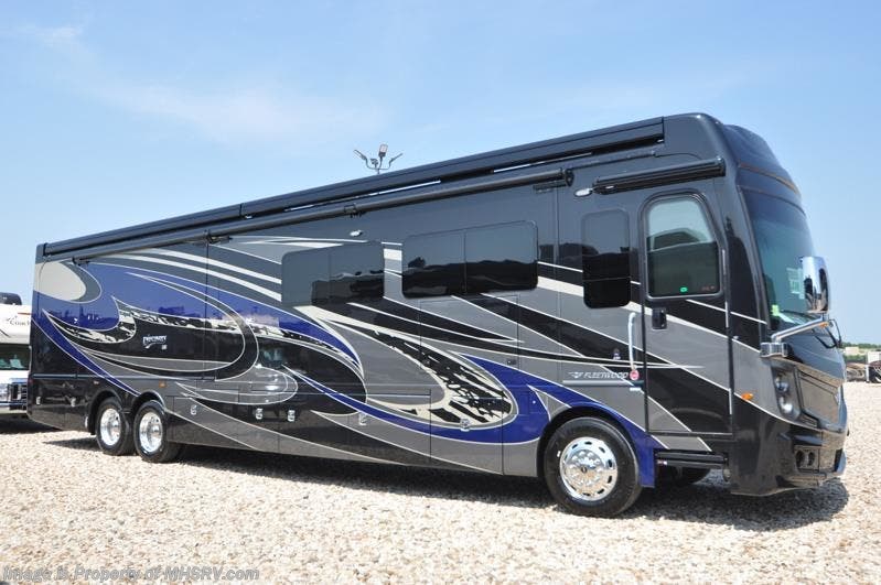 New 2019 Fleetwood Discovery LXE 44H Bath & 1/2 W/ Aqua Hot, 450HP, King available in Alvarado, Texas